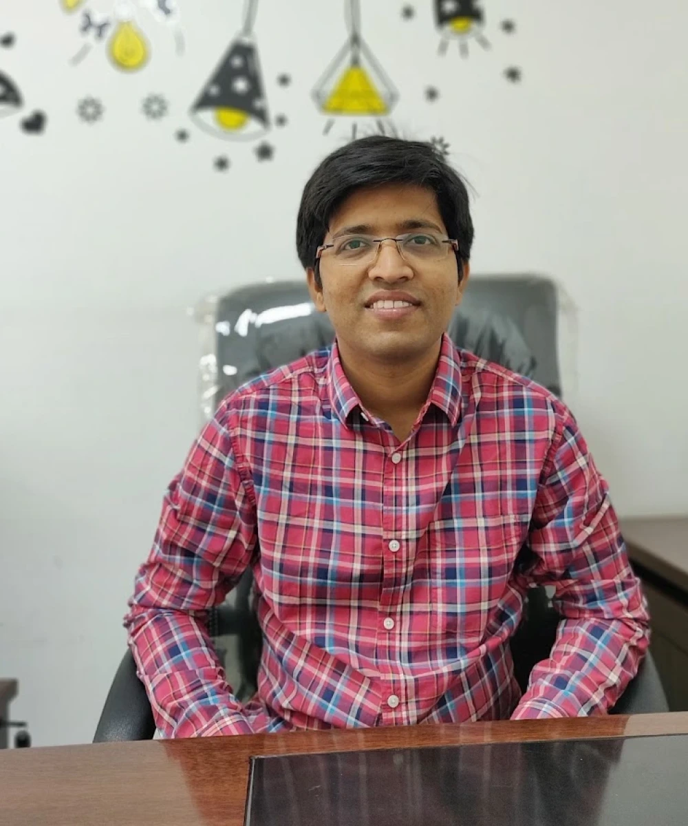 Portrait of Dr Shrikant Gadakh, orthodontist, at Sai Multi Speciality Dental Clinic, Baner