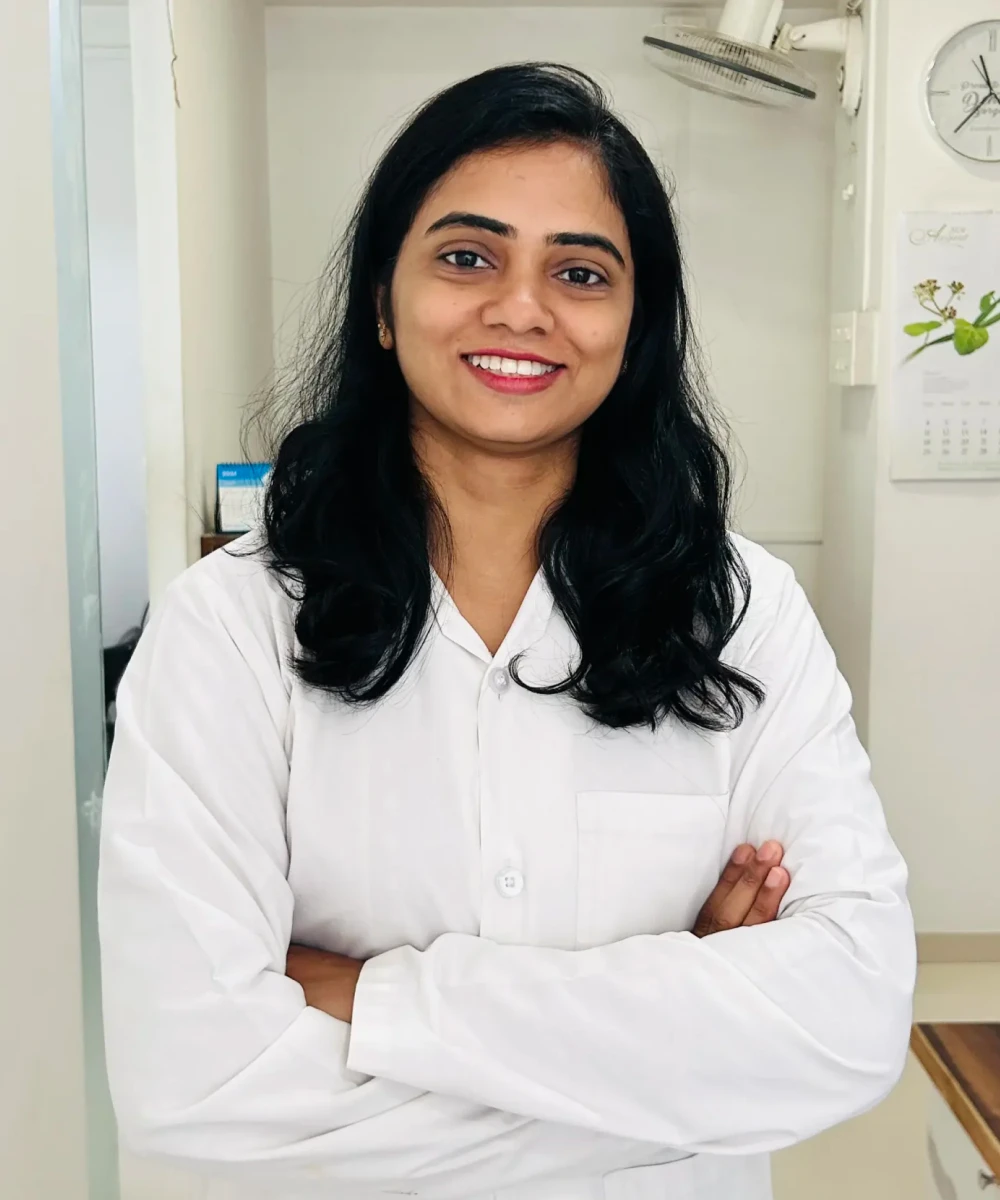 Portrait of Dr Archana Satpute, endodontist, at Sai Multi Speciality Dental Clinic, Baner